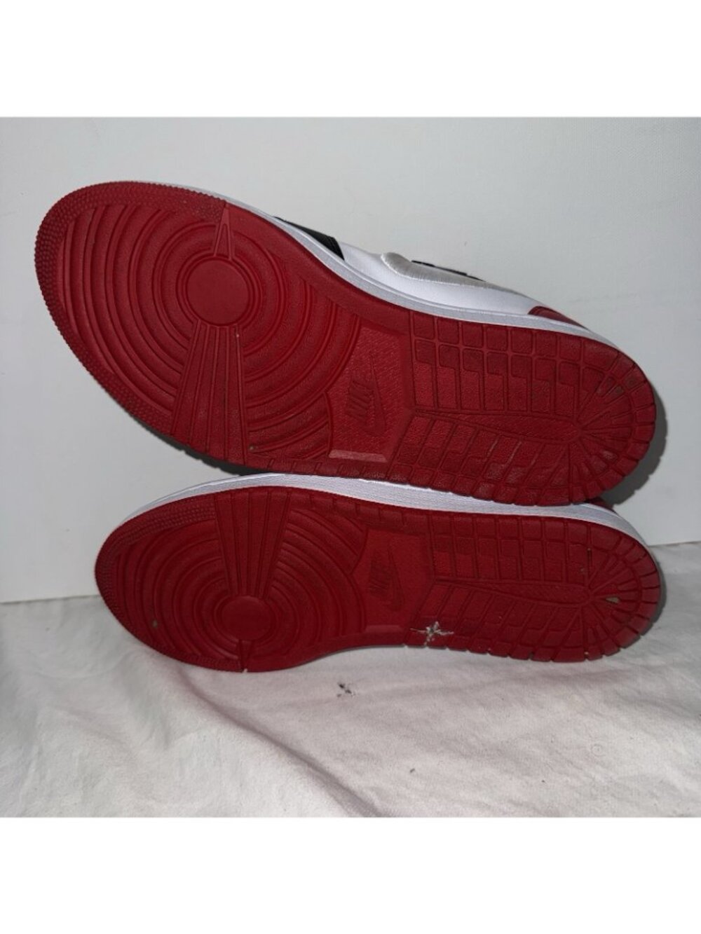 Nike Air Jordan 1 Low EasyOn Black Toe AV3918-102 Women’s Size 8.5 - Picture 9 of 9